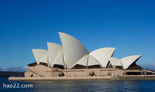 世界十大著名音乐厅 沃尔特迪斯尼音乐厅耗资2.74亿美元 